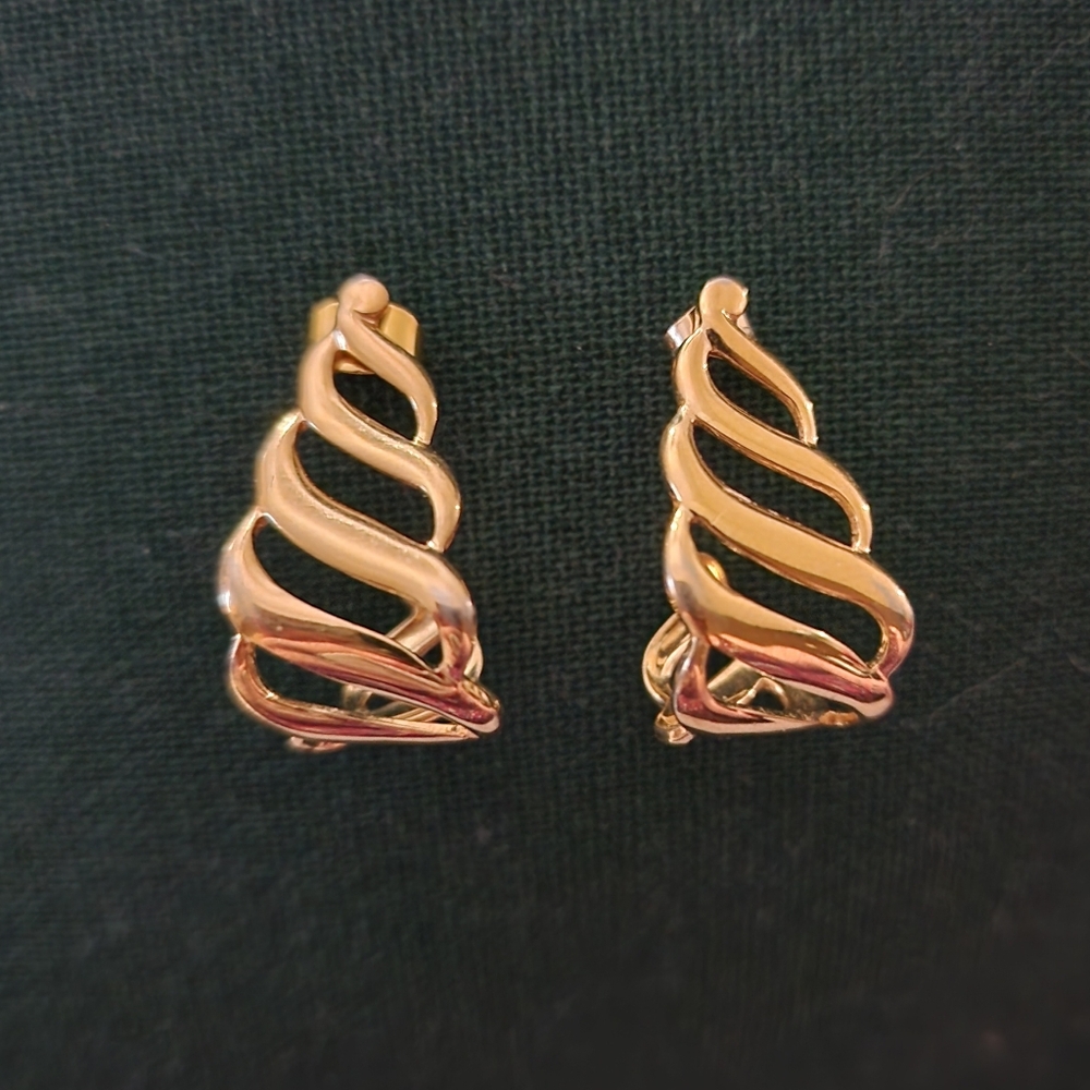 Monet gold swirl cutout earrings